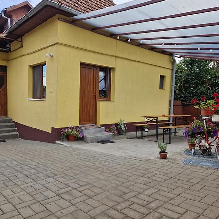 1 For Rent Hotel Cluj-Napoca Exterior photo